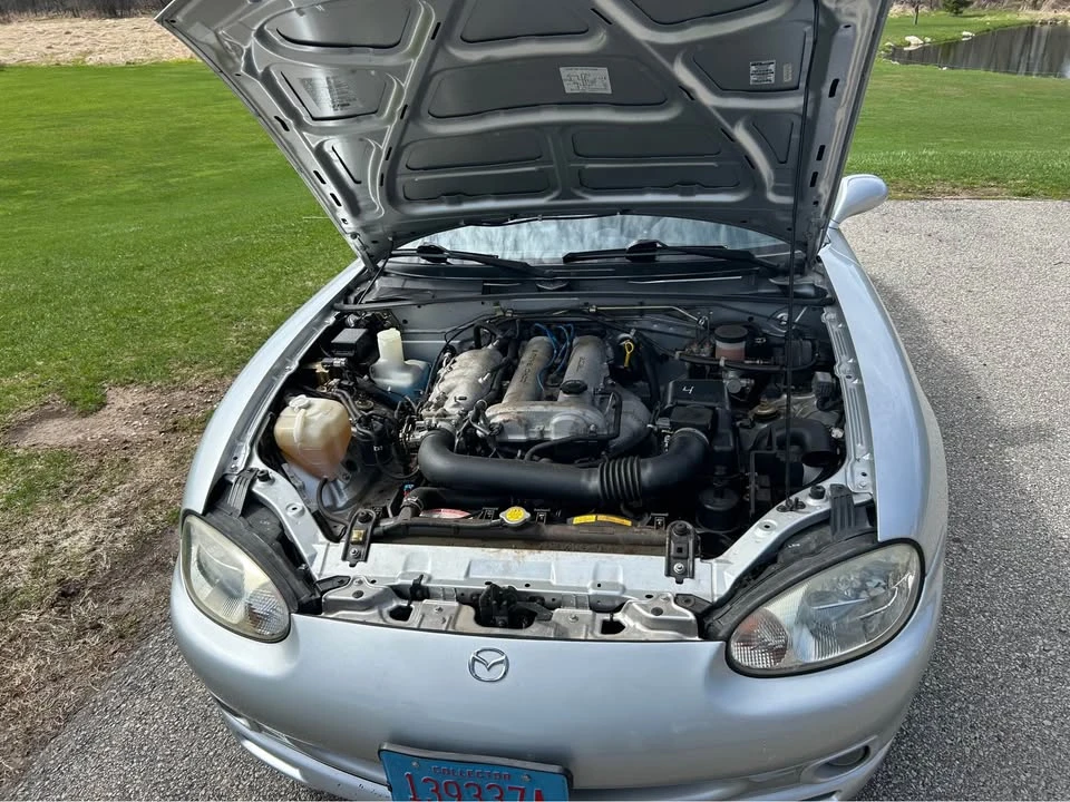 1999 Mazda NB MX-5 Miata - Image 9 of 10