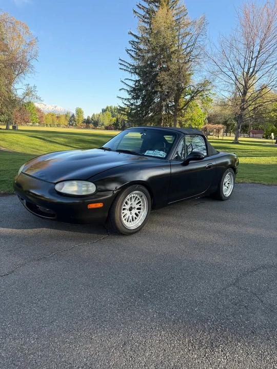 1999 Mazda NB MX-5 Miata - Image 17 of 19