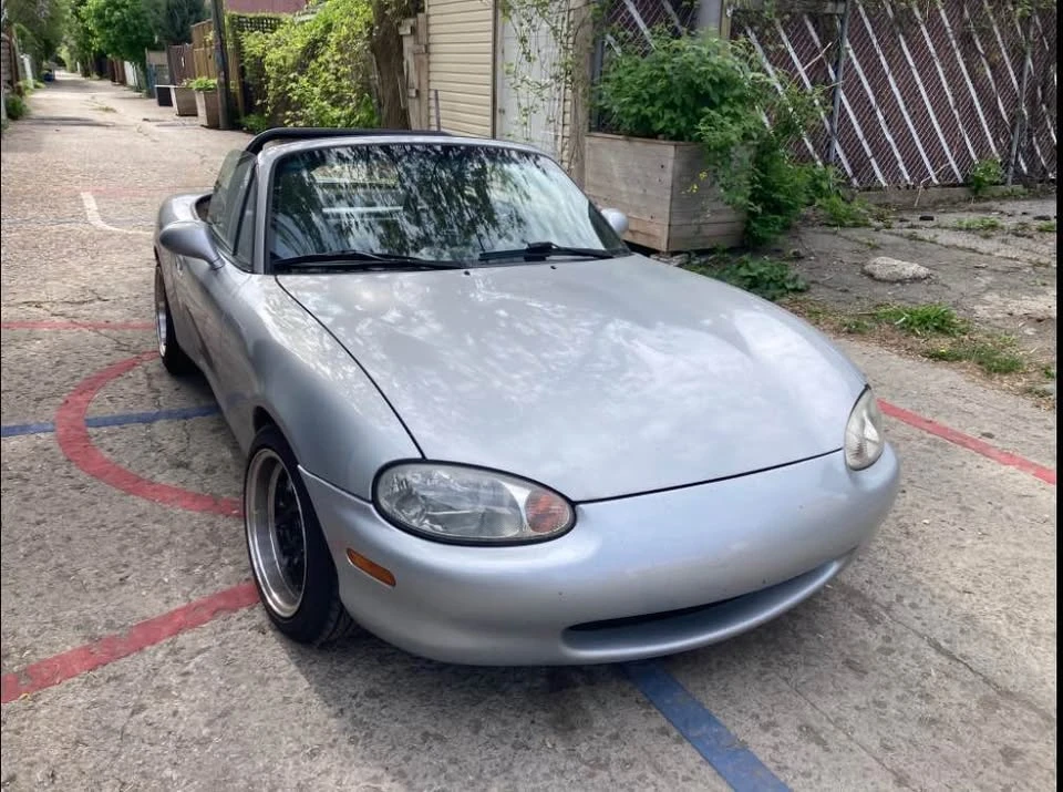 1999 Mazda NB MX-5 Miata - Image 5 of 18