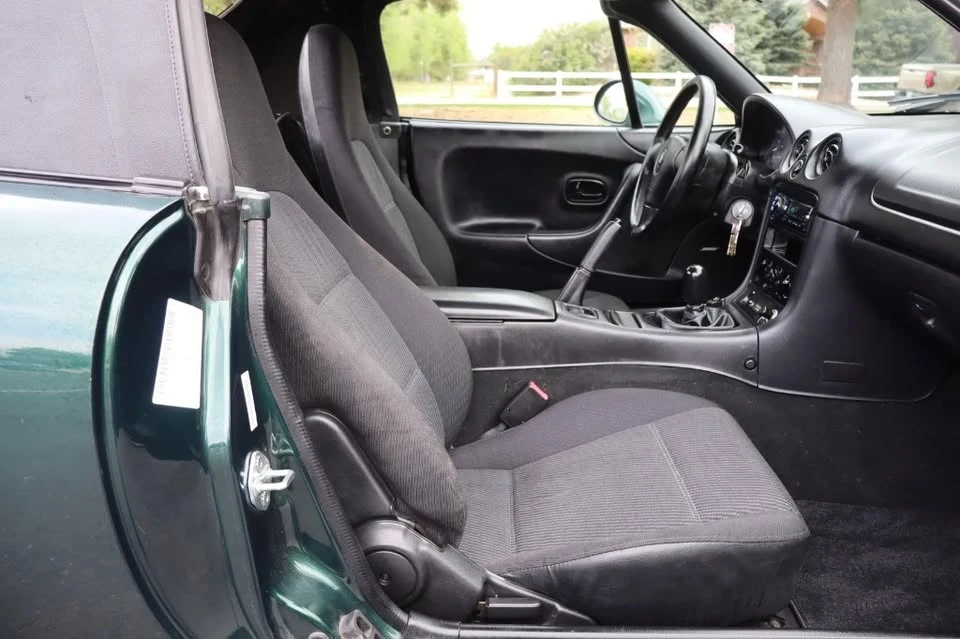 1999 Mazda NB MX-5 Miata - Image 8 of 12