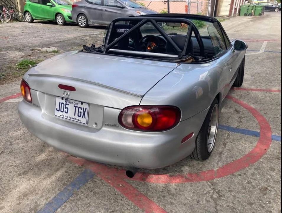 1999 Mazda NB MX-5 Miata - Image 2 of 18