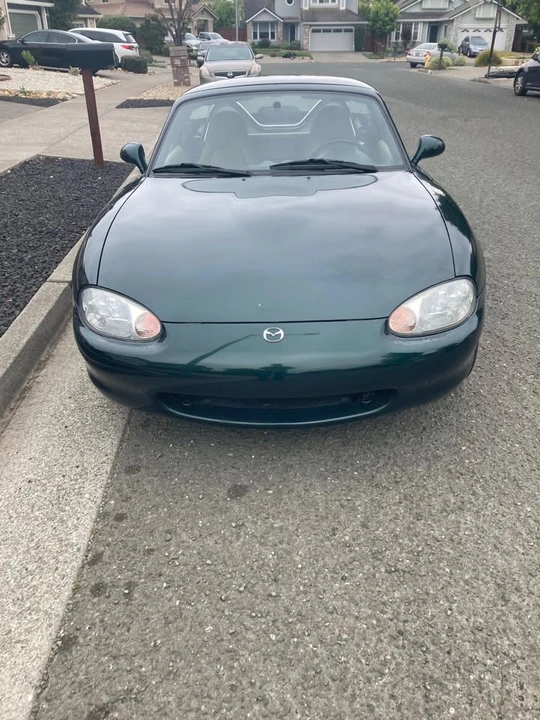1999 Mazda NB MX-5 Miata - Image 2 of 13