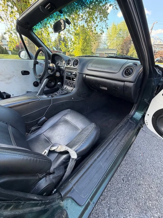 1999 Mazda NB MX-5 Miata - Image 10 of 19
