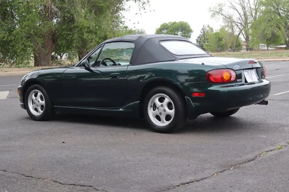 1999 Mazda NB MX-5 Miata - Image 2 of 12