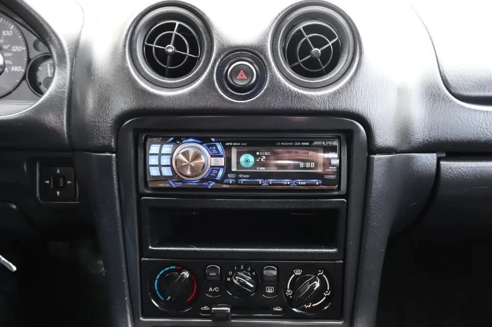 1999 Mazda NB MX-5 Miata - Image 10 of 12
