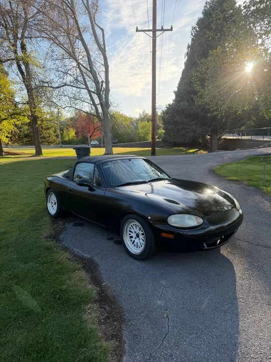 1999 Mazda NB MX-5 Miata - Image 16 of 19