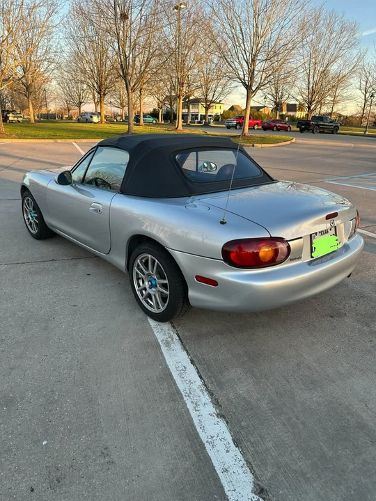 1999 Mazda NB MX-5 Miata - Image 4 of 16