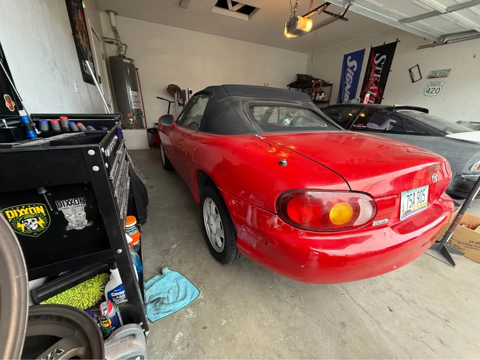 1999 Mazda NB MX-5 Miata - Image 4 of 10