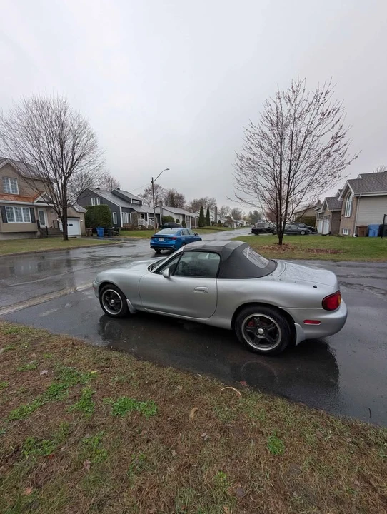 1999 Mazda NB MX-5 Miata - Image 4 of 5