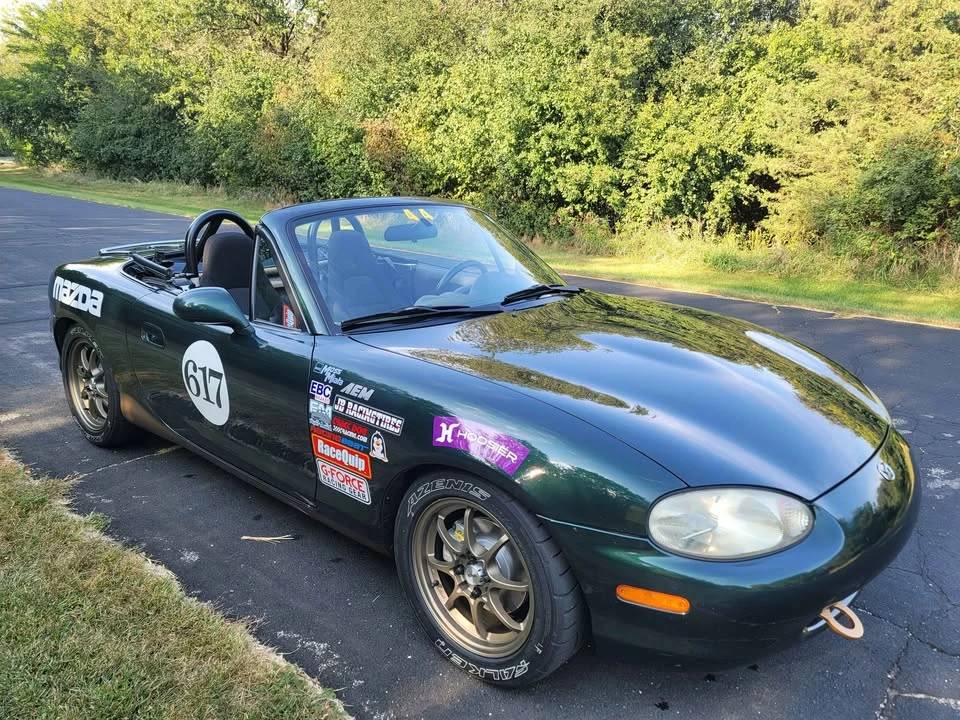 1999 Mazda NB MX-5 Miata - Image 17 of 20