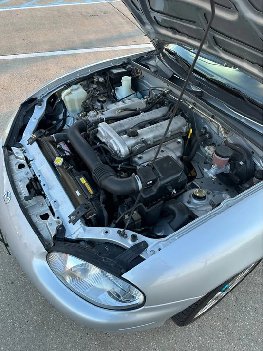 1999 Mazda NB MX-5 Miata - Image 9 of 16
