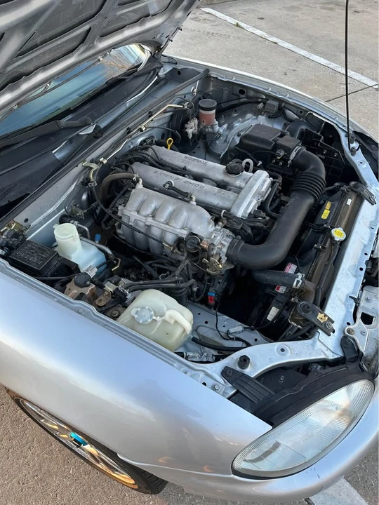 1999 Mazda NB MX-5 Miata - Image 8 of 16