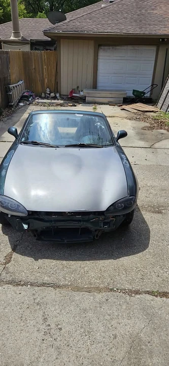 1999 Mazda NB MX-5 Miata - Image 2 of 11