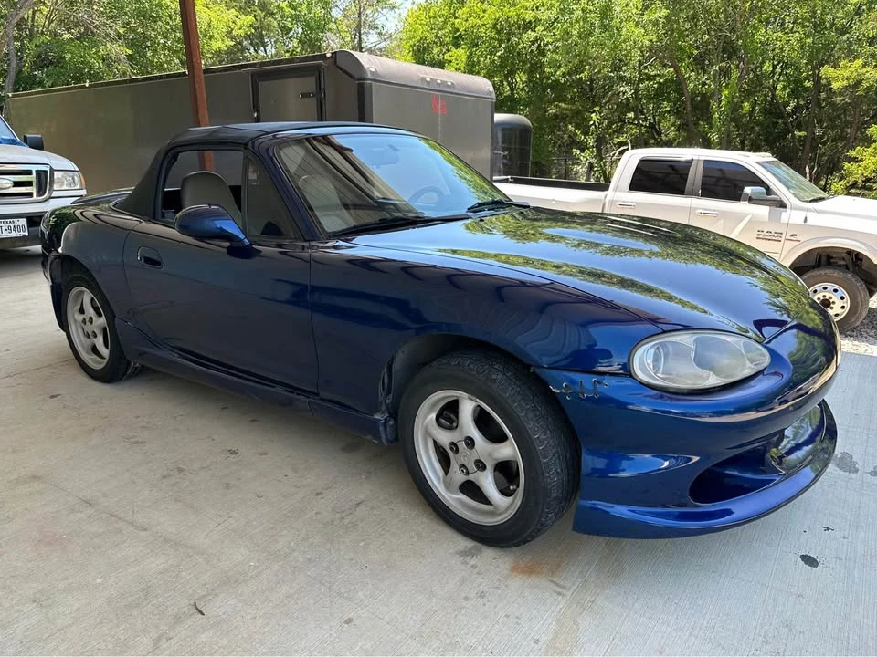 1999 Mazda NB MX-5 Miata - Image 9 of 12