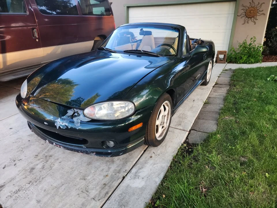 1999 Mazda NB MX-5 Miata - Image 4 of 12