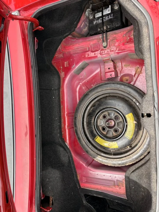 1999 Mazda NB MX-5 Miata - Image 10 of 15