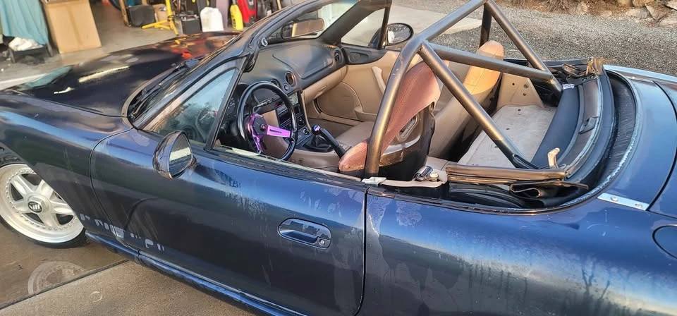 1999 Mazda NB MX-5 Miata - Image 11 of 12