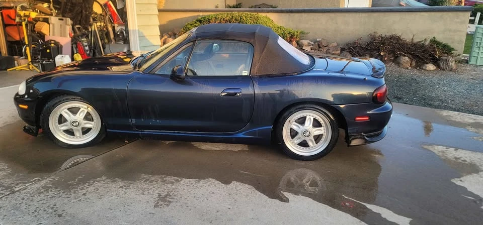 1999 Mazda NB MX-5 Miata - Image 6 of 12