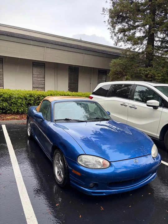 1999 Mazda NB MX-5 Miata - Image 2 of 9