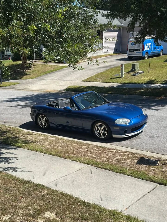 1999 Mazda NB MX-5 Miata - Image 4 of 8