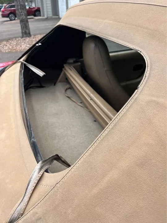 1999 Mazda NB MX-5 Miata - Image 12 of 13