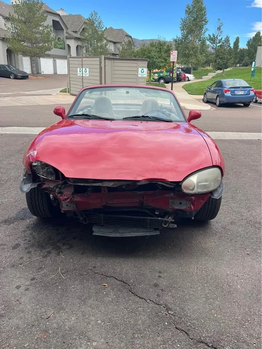 1999 Mazda NB MX-5 Miata - Image 4 of 13