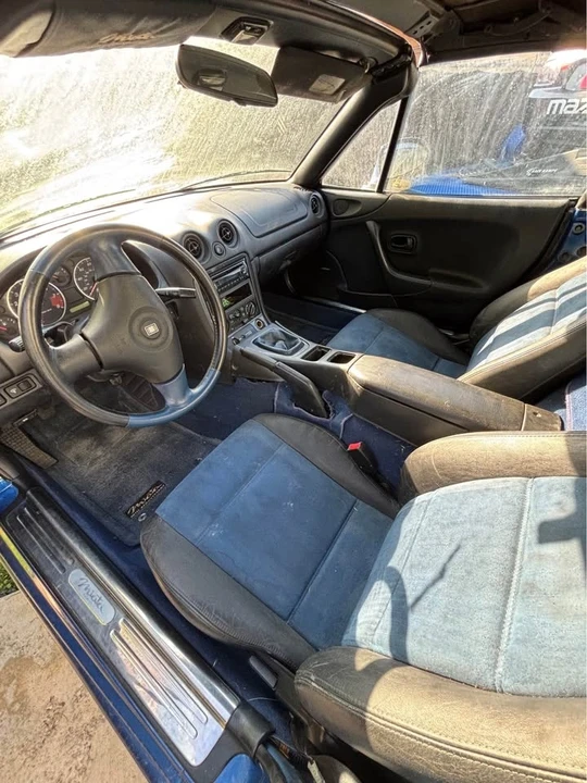 1999 Mazda NB MX-5 Miata - Image 5 of 7