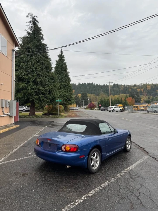 1999 Mazda NB MX-5 Miata - Image 7 of 10