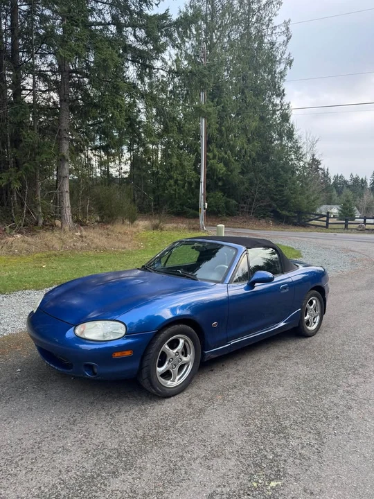 1999 Mazda NB MX-5 Miata - Image 2 of 10
