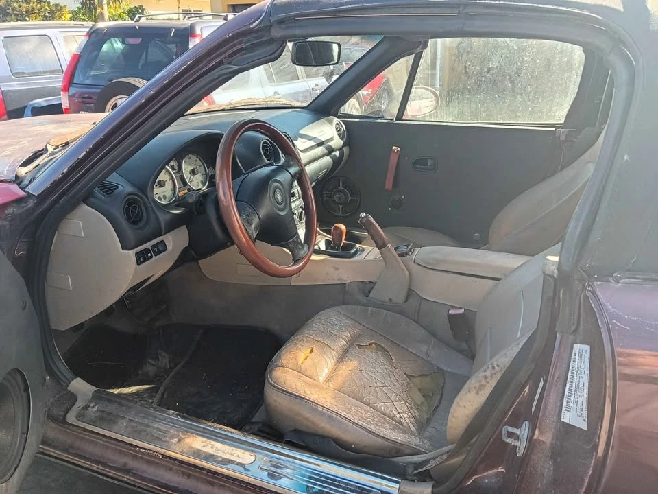 1999 Mazda NB MX-5 Miata - Image 5 of 7