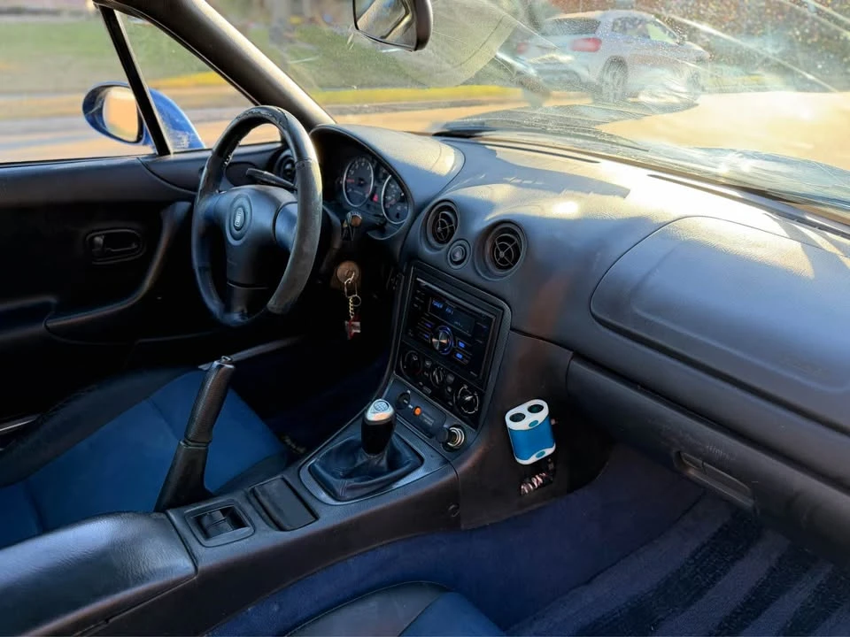 1999 Mazda NB MX-5 Miata - Image 9 of 12