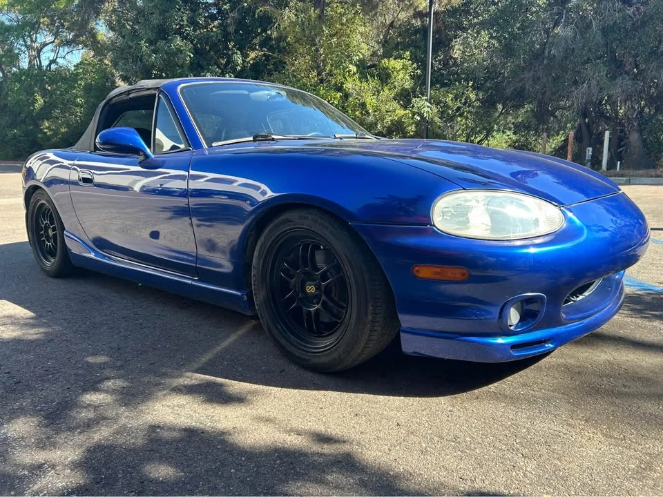 1999 Mazda NB MX-5 Miata - Image 5 of 10