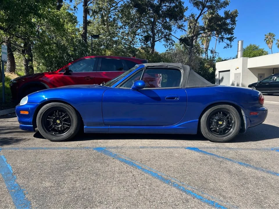 1999 Mazda NB MX-5 Miata - Image 6 of 10