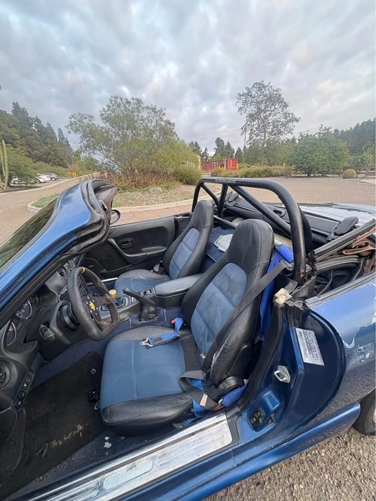 1999 Mazda NB MX-5 Miata - Image 8 of 12