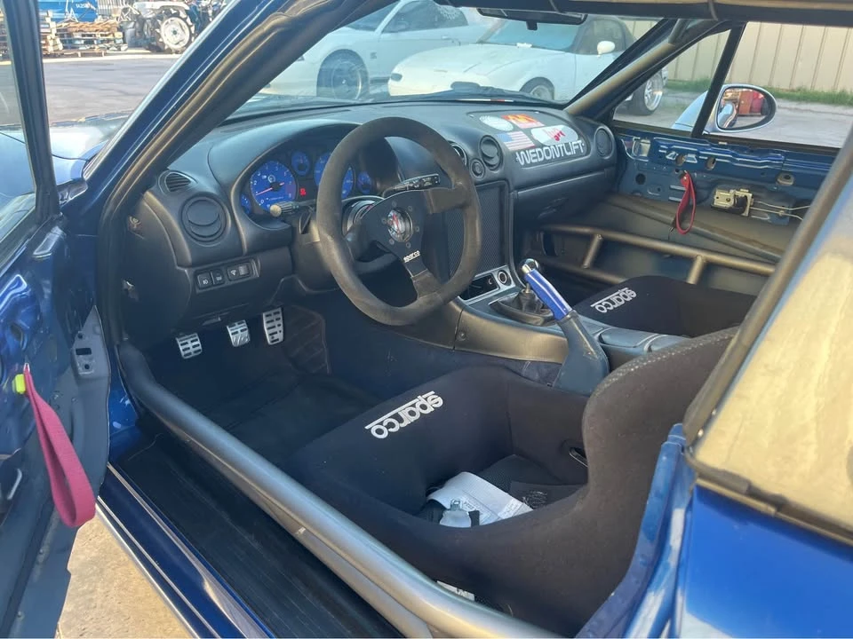 1999 Mazda NB MX-5 Miata - Image 9 of 10