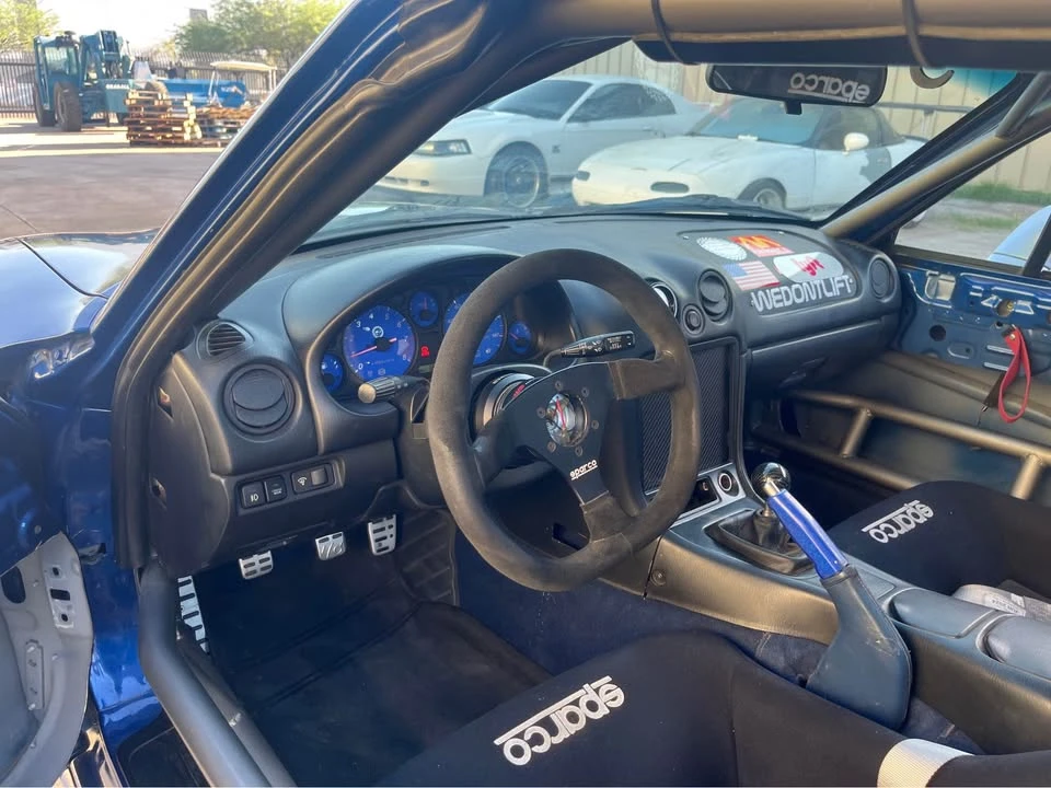 1999 Mazda NB MX-5 Miata - Image 6 of 10