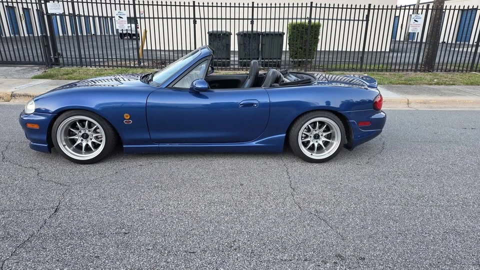 1999 Mazda NB MX-5 Miata - Image 2 of 20