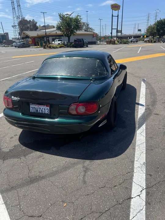 1999 Mazda NB MX-5 Miata - Image 3 of 9