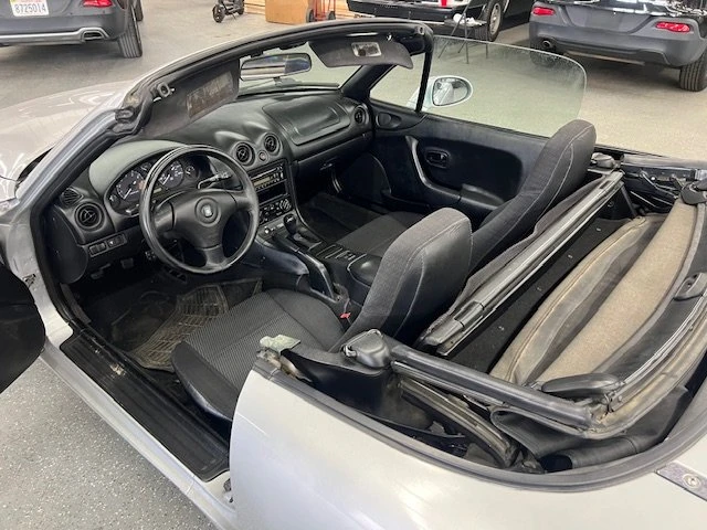 1999 Mazda NB MX-5 Miata - Image 6 of 10