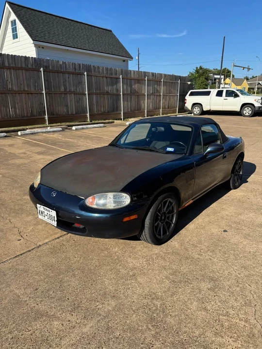 1999 Mazda NB MX-5 Miata - Image 17 of 19