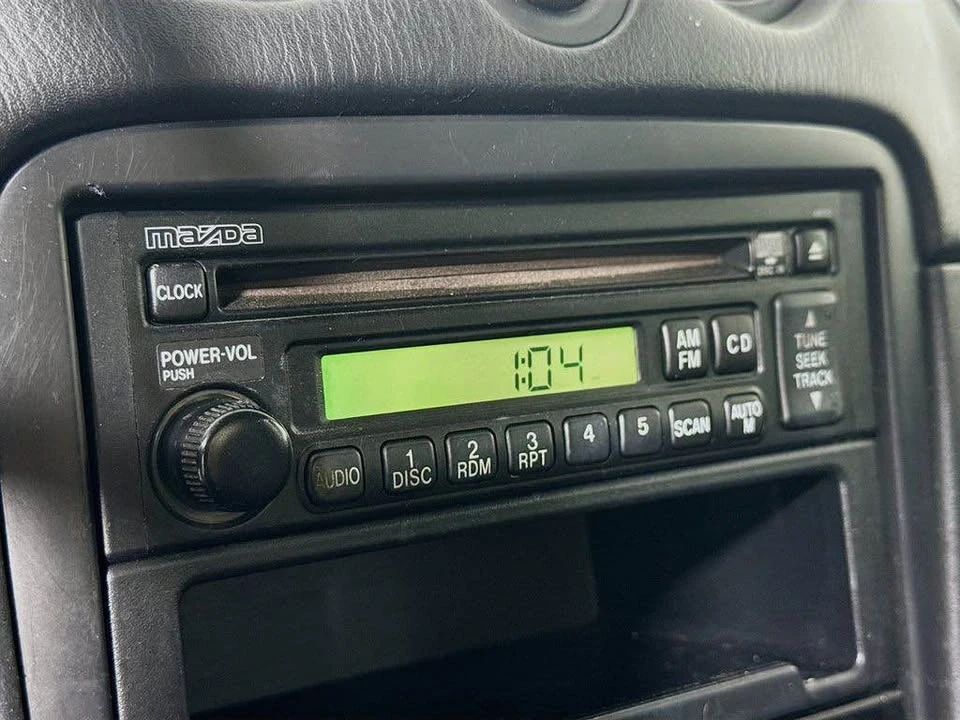 1999 Mazda NB MX-5 Miata - Image 12 of 16