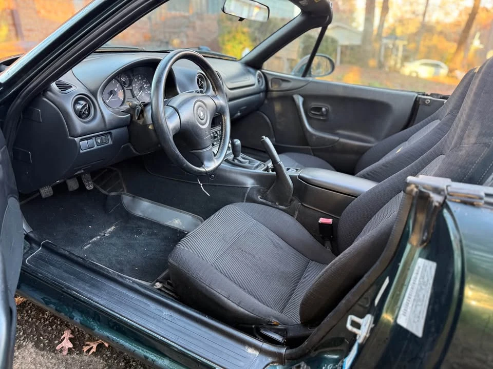 1999 Mazda NB MX-5 Miata - Image 10 of 12