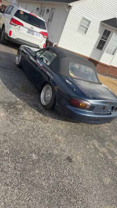 1999 Mazda NB MX-5 Miata - Image 4 of 4