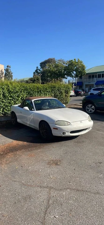 1999 Mazda NB MX-5 Miata - Image 2 of 9