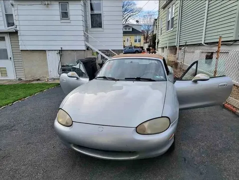 1999 Mazda MX-5 Miata Convertible