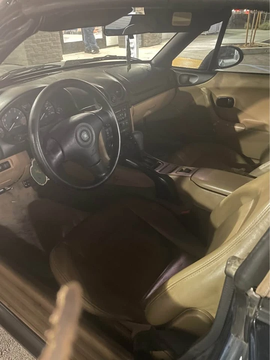 1999 Mazda NB MX-5 Miata - Image 5 of 8