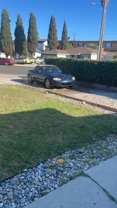 1999 Mazda NB MX-5 Miata - Image 3 of 8