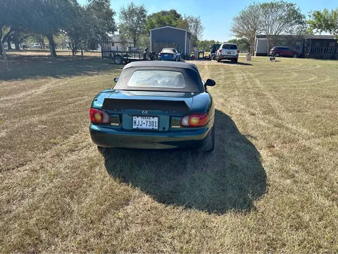 1999 Mazda MX-5 Miata Convertible