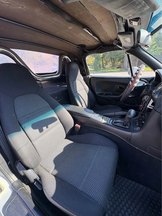 1999 Mazda NB MX-5 Miata - Image 6 of 10