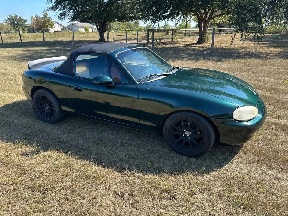 1999 Mazda NB MX-5 Miata - Image 2 of 9